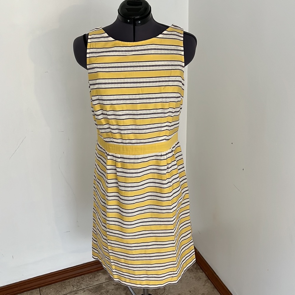 Boden Grace Dress - Picture 2 of 6